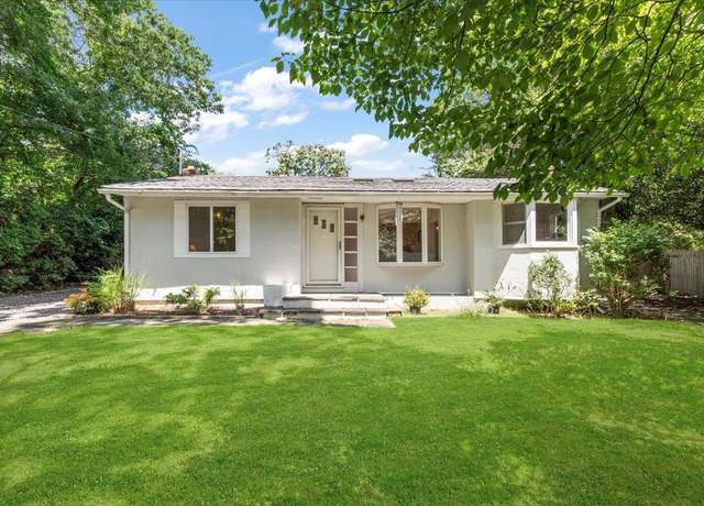 Property at 56 W Donellan Rd, Hampton Bays, NY 11946, 3 beds, 2 baths