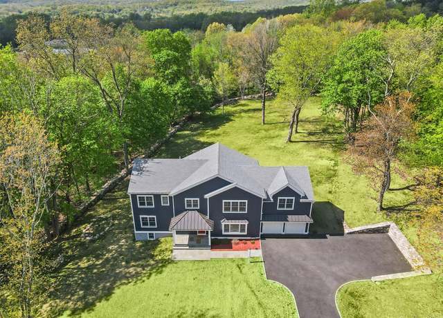 Property at 6 Tripp Ln, Armonk, NY 10504, 5 beds, 5.5 baths