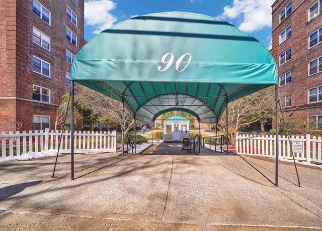Property at 90 Bryant Ave Unit 5D, White Plains, NY 10605, 2 beds, 2 baths