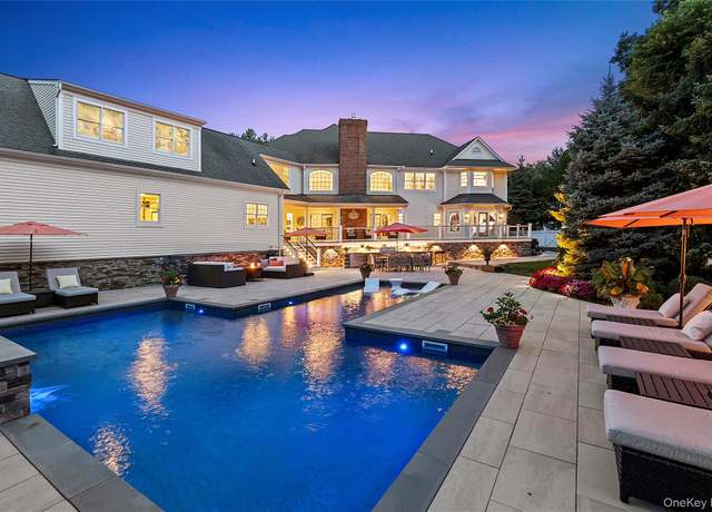 Property at 2 N Harbor Down, Miller Place, NY 11764, 4 beds, 4.5 baths