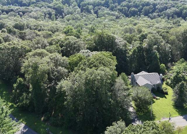 Property at 9 Sun Hill Rd, Somers, NY 10536
