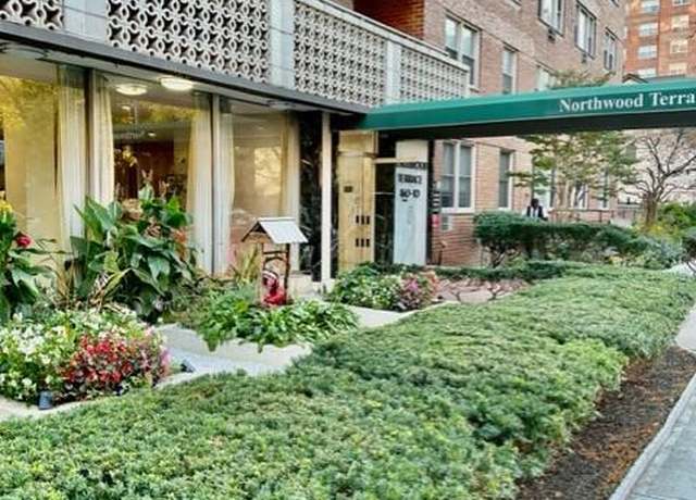 Property at 160-10 89 Ave #6, Jamaica, NY 11432, 1 bath