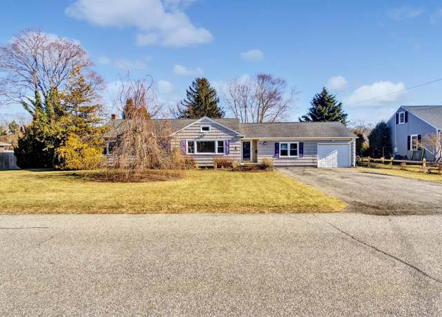 Property at 74 Sunrise Ave, Riverhead, NY 11901, 4 beds, 2 baths