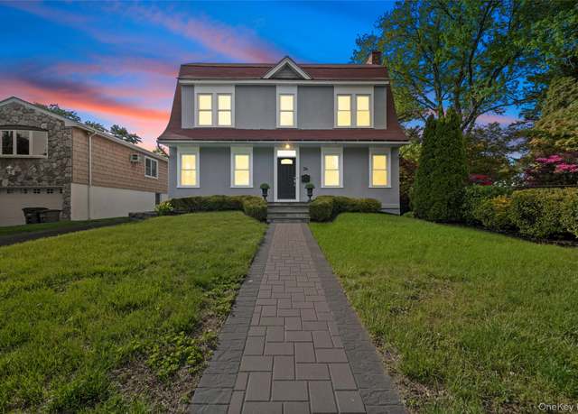 Property at 26 Crane Ave, White Plains, NY 10603, 6 beds, 2.5 baths