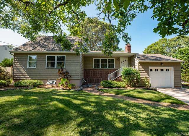 Property at 11 Oceanside Dr, Sound Beach, NY 11789, 3 beds, 2 baths