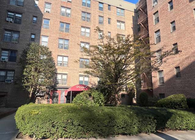 Property at 83-25 98 St Unit 3S, Woodhaven, NY 11421, 2 beds, 1 bath