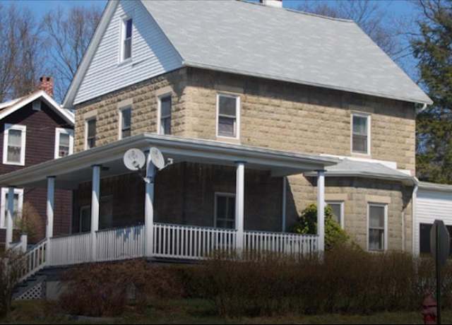Property at 49 Woodlawn Ave, Poughkeepsie, NY 12601, 5 beds, 2 baths