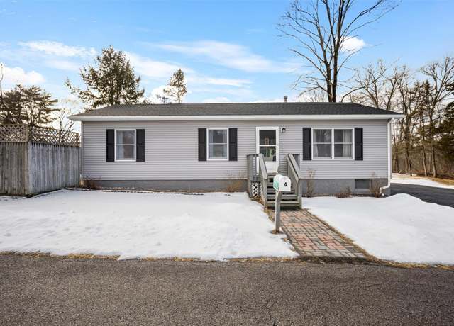 Property at 4 Hennessey Pl, Poughkeepsie, NY 12601, 3 beds, 1 bath
