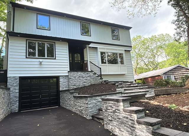 Property at 45 Forest Dr, Centerport, NY 11721, 4 beds, 2.5 baths