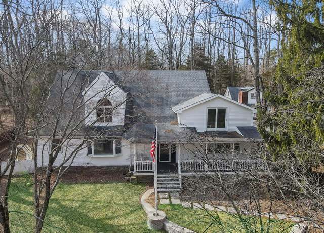 Property at 12 Lakeside Dr, Middle Island, NY 11953, 4 beds, 2.5 baths