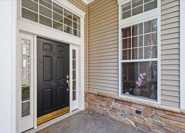 Property at 226 Sonata Ct, Eastport, NY 11941, 2 beds, 2 baths