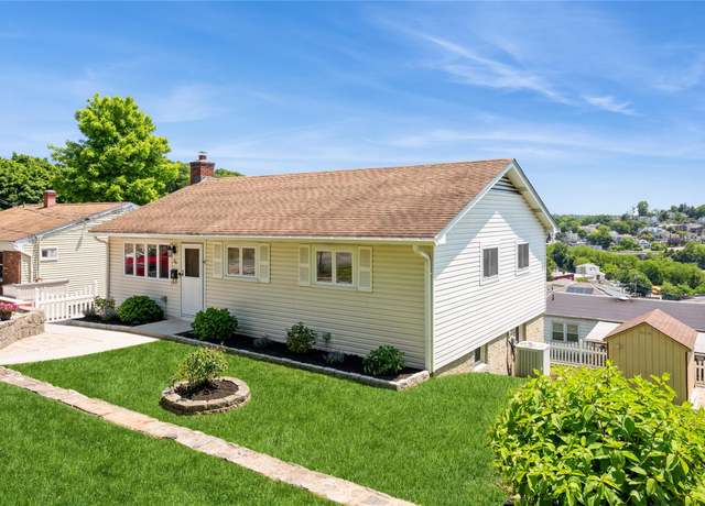 Property at 98 Hillside Ave, Yonkers, NY 10703, 3 beds, 2 baths