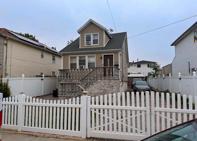 Property at Undisclosed address, Rosedale, NY 11422, 3 beds, 2 baths