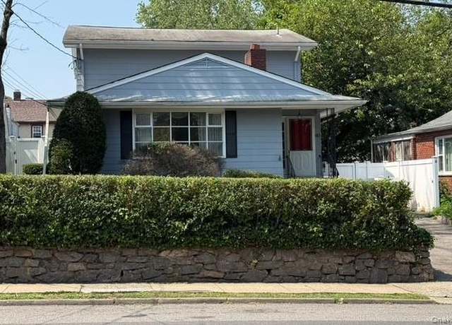 Property at 812 Halstead Ave, Mamaroneck, NY 10543, 3 beds, 2.5 baths