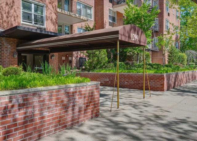 Property at 1299 Palmer Ave #125, Larchmont, NY 10538, 1 bed, 1 bath