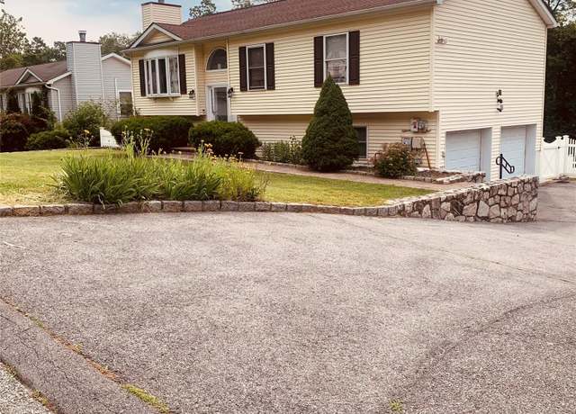 Property at 5 Sabrina Ln, Ossining, NY 10562, 3 beds, 2 baths