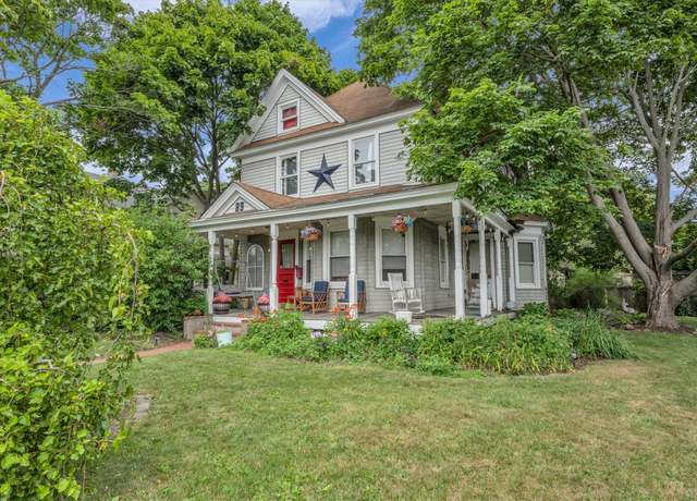 Property at 89 Cedar Ave, Patchogue, NY 11772, 5 beds, 2 baths