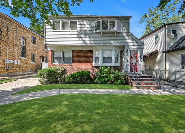Property at 57-10 253rd St, Little Neck, NY 11362, 6 beds, 3 baths