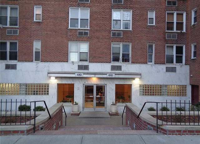 Property at 610 Waring Ave Unit 6V, Bronx, NY 10467, 2 beds, 1 bath