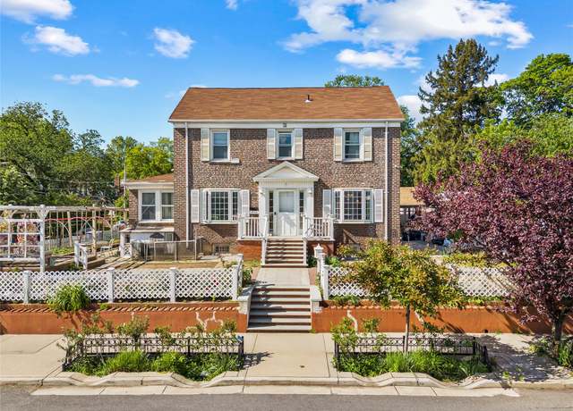 Property at 17103 45th Ave, Flushing, NY 11358, 5 beds, 2.5 baths