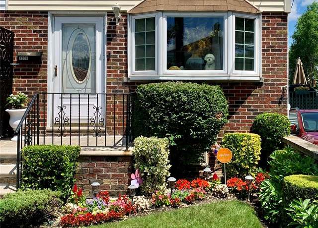 Property at 3207 Ampere Ave, Bronx, NY 10465, 3 beds, 2.5 baths