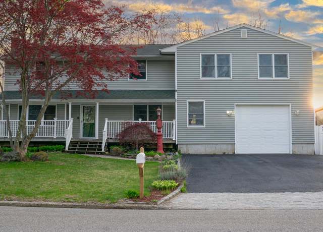 Property at 4 Young Rd, Coram, NY 11727, 5 beds, 2.5 baths