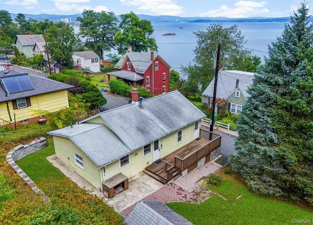 Property at 1 Riverside Ave, Haverstraw, NY 10927, 2 beds, 1 bath