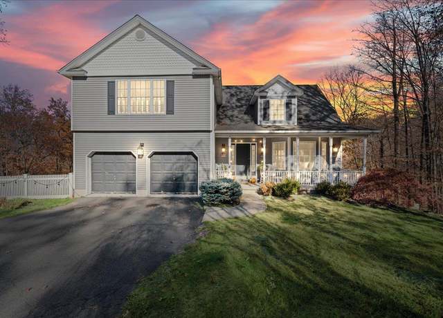 Property at 454 Storms Rd, Valley Cottage, NY 10989, 4 beds, 2.5 baths