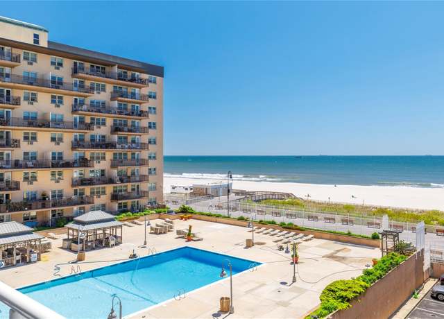 Property at 522 Shore Rd Unit 4W, Long Beach, NY 11561, 2 beds, 1 bath