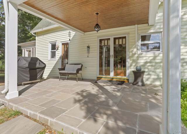 Property at 259 Cedar Cliff Rd, Monroe, NY 10950, 4 beds, 3 baths