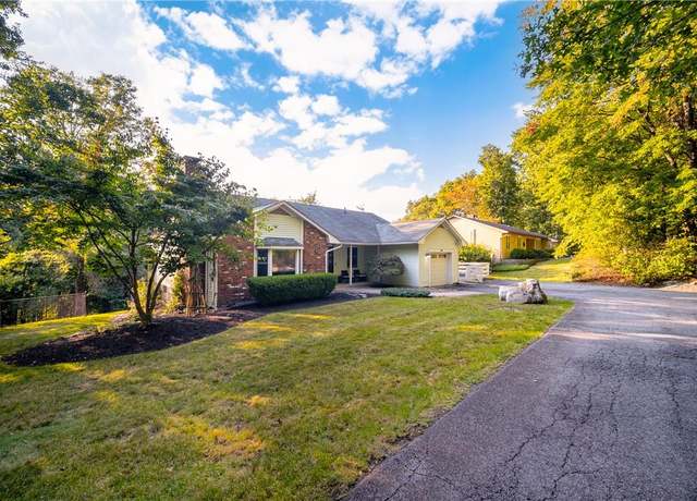 Property at 67 Fox Hill Rd, Wallkill, NY 12589, 2 beds, 2 baths