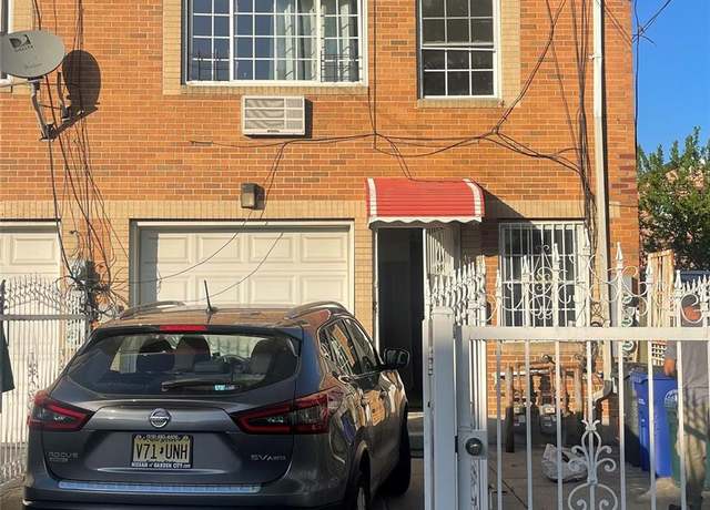 Property at 10615 155th St, Jamaica, NY 11433, 8 beds, 5 baths
