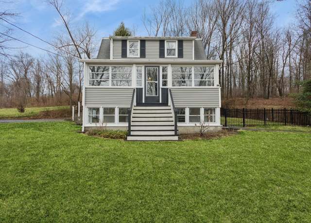 Property at 222 Baxtertown Rd, Fishkill, NY 12524, 3 beds, 2 baths