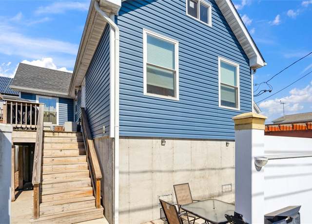 Property at 30 Edwin Ct, East Rockaway, NY 11518, 3 beds, 1 bath