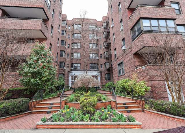 Property at 69-40 Yellowstone Blvd #620, Forest Hills, NY 11375, 1 bed, 1 bath