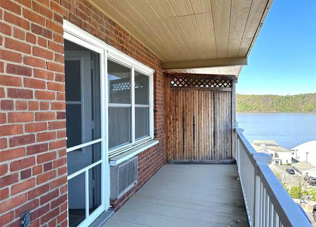 Property at 19 Maple Unit 2C, Hastings-on-hudson, NY 10706, 1 bed, 1 bath