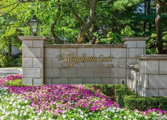 Property at 100 Hilton Ave Unit M9, Garden City, NY 11530, 1 bed, 1.5 baths