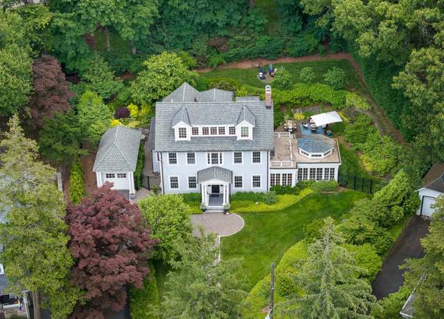 Property at 72 Buena Vista Dr, Dobbs Ferry, NY 10522, 5 beds, 4.5 baths