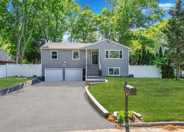 Property at 13 Friendly Rd, Smithtown, NY 11787, 4 beds, 2 baths