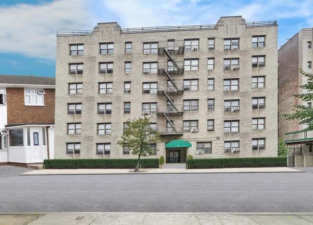 Property at 55 E 190 St #37, Bronx, NY 10468, 1 bath