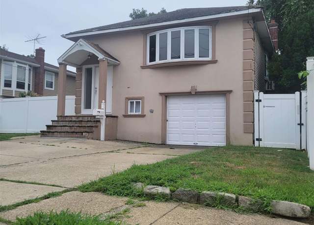 Property at 880 Washington St, Baldwin, NY 11510, 4 beds, 2 baths