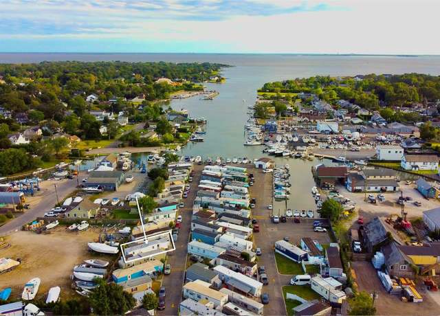 Property at 150 Main St #14, Islip, NY 11751, 2 beds, 1 bath