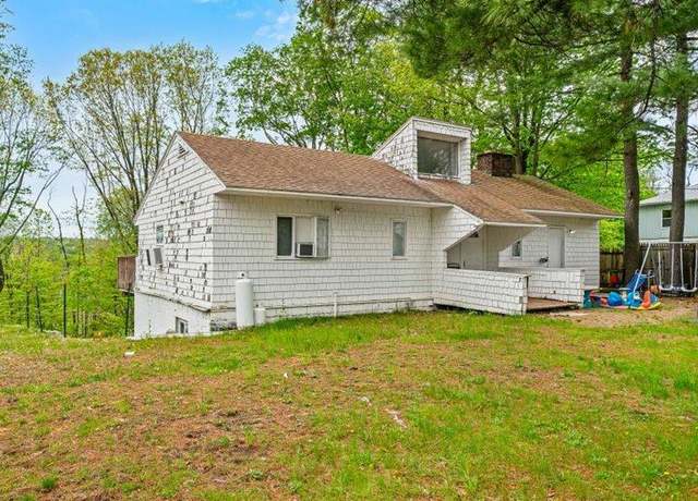 Property at 36 Starr Ave, Monticello, NY 12701, 4 beds, 2 baths