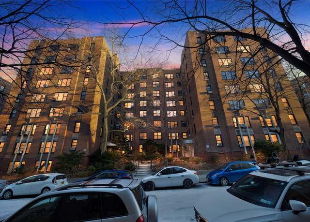 Property at 60 Park Terrace West Unit A83, New York (manhattan), NY 10034, 2 beds, 1.5 baths