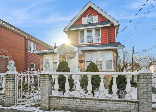 Property at 9102 173rd St, Jamaica, NY 11432, 8 beds, 3 baths