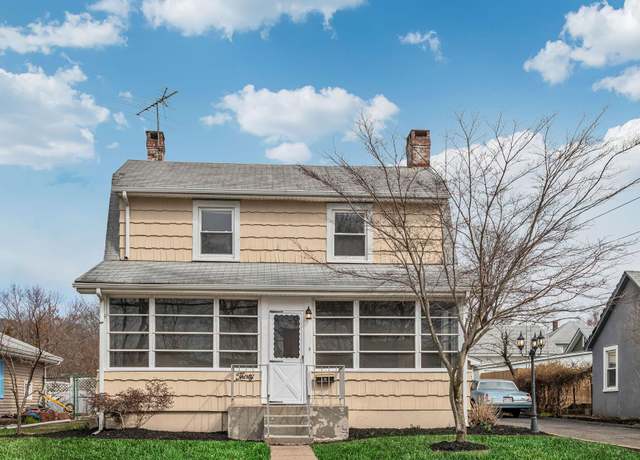 Property at 30 Boulevard, Suffern, NY 10901, 3 beds, 2.5 baths