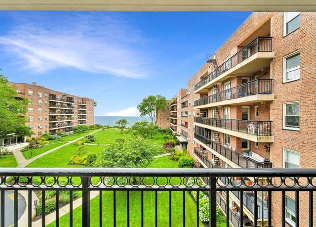 Property at 162-41 Powells Cove Blvd Unit 4D, Beechhurst, NY 11357, 3 beds, 2 baths