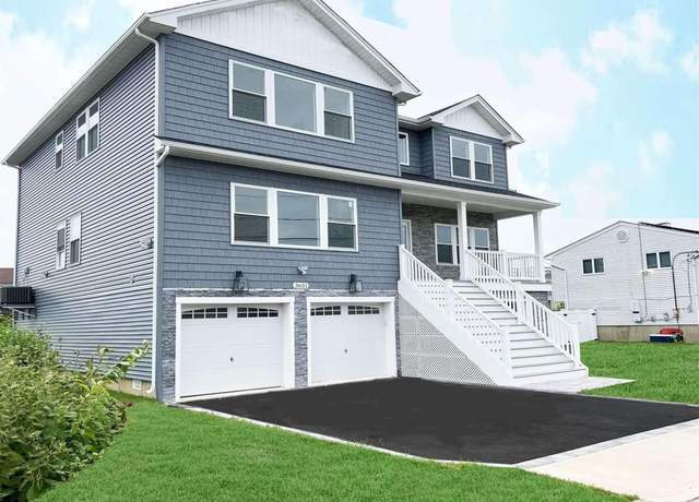 Property at 3651 Marinor St, Seaford, NY 11783, 5 beds, 2.5 baths