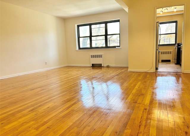 Property at 3040 Fleetwood Ave Unit 4C, Mount Vernon, NY 10552, 3 beds, 2 baths