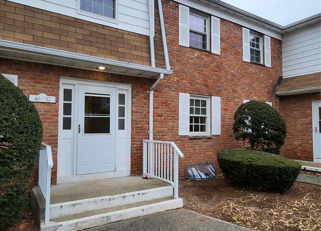 Property at 52 Parkside Dr #52, Suffern, NY 10901, 1 bed, 1 bath